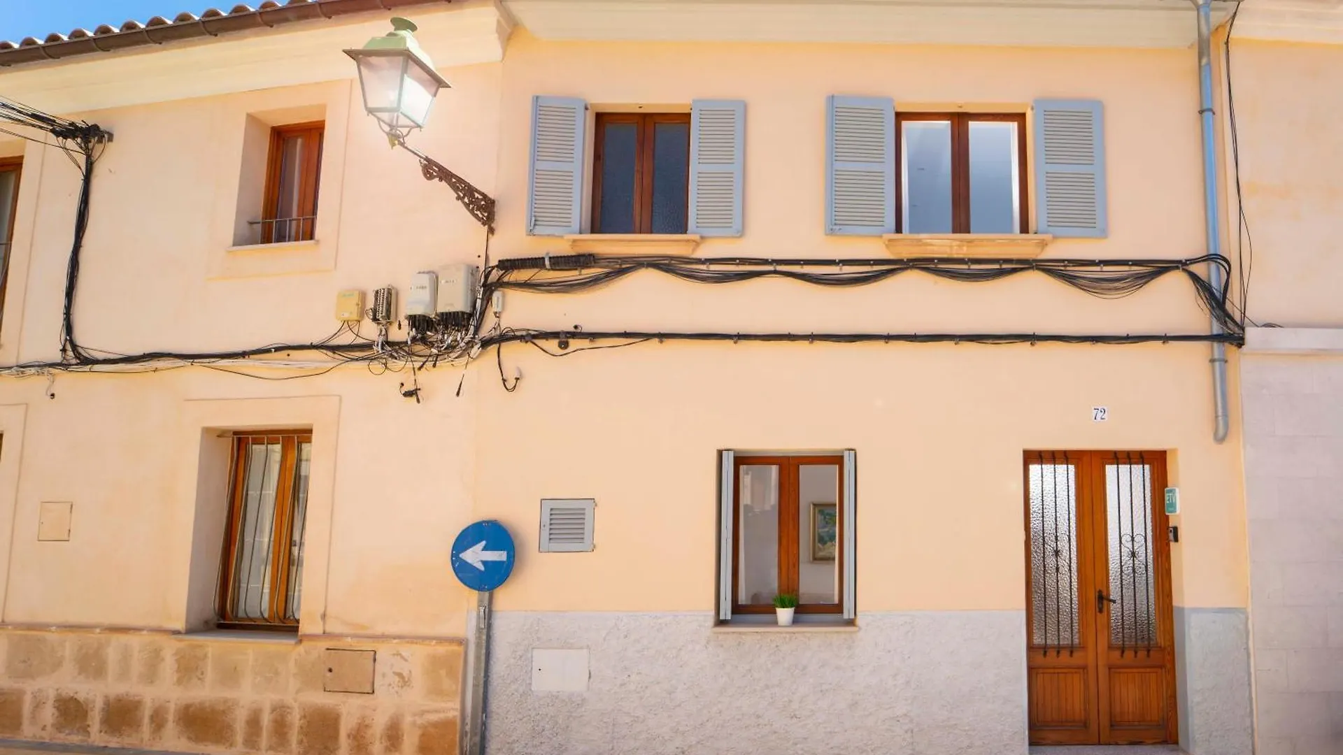 Townhouse Lleo 72 By Homevillas360 Pollenca