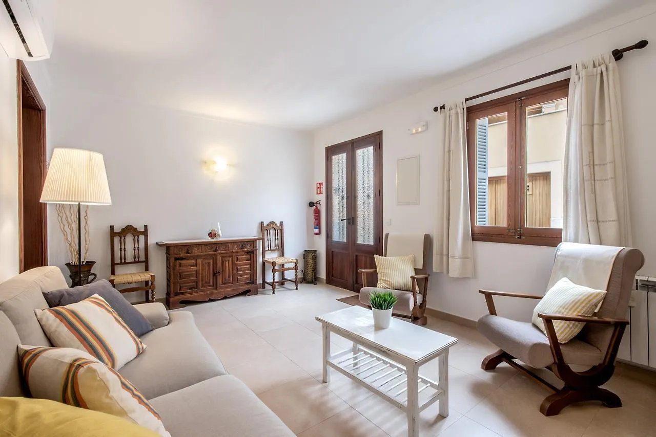 Townhouse Lleo 72 By Homevillas360 Pollenca Spain