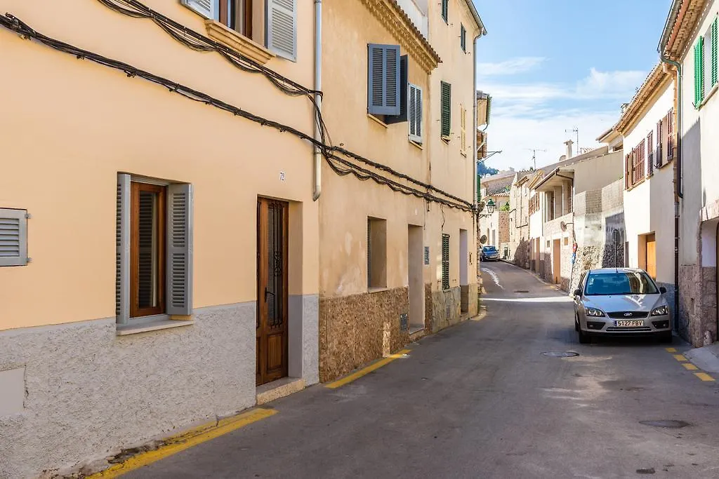 Townhouse Lleo 72 By Homevillas360 Pollenca Holiday home