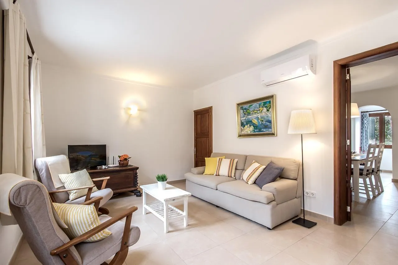 Holiday home Townhouse Lleo 72 By Homevillas360 Pollenca